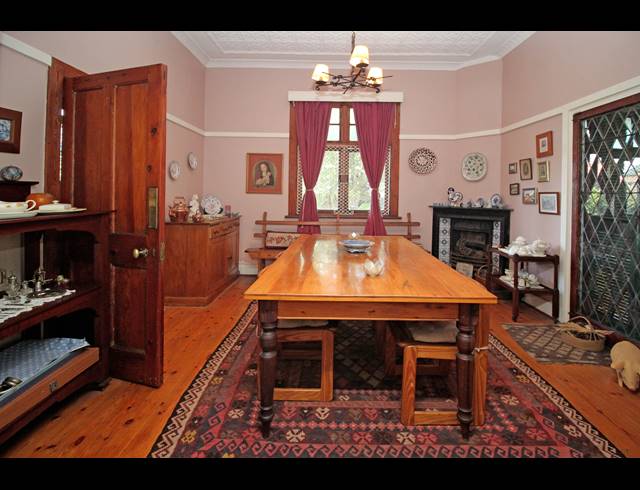 4 BEDROOM HOUSE FOR SALE IN KENSINGTON